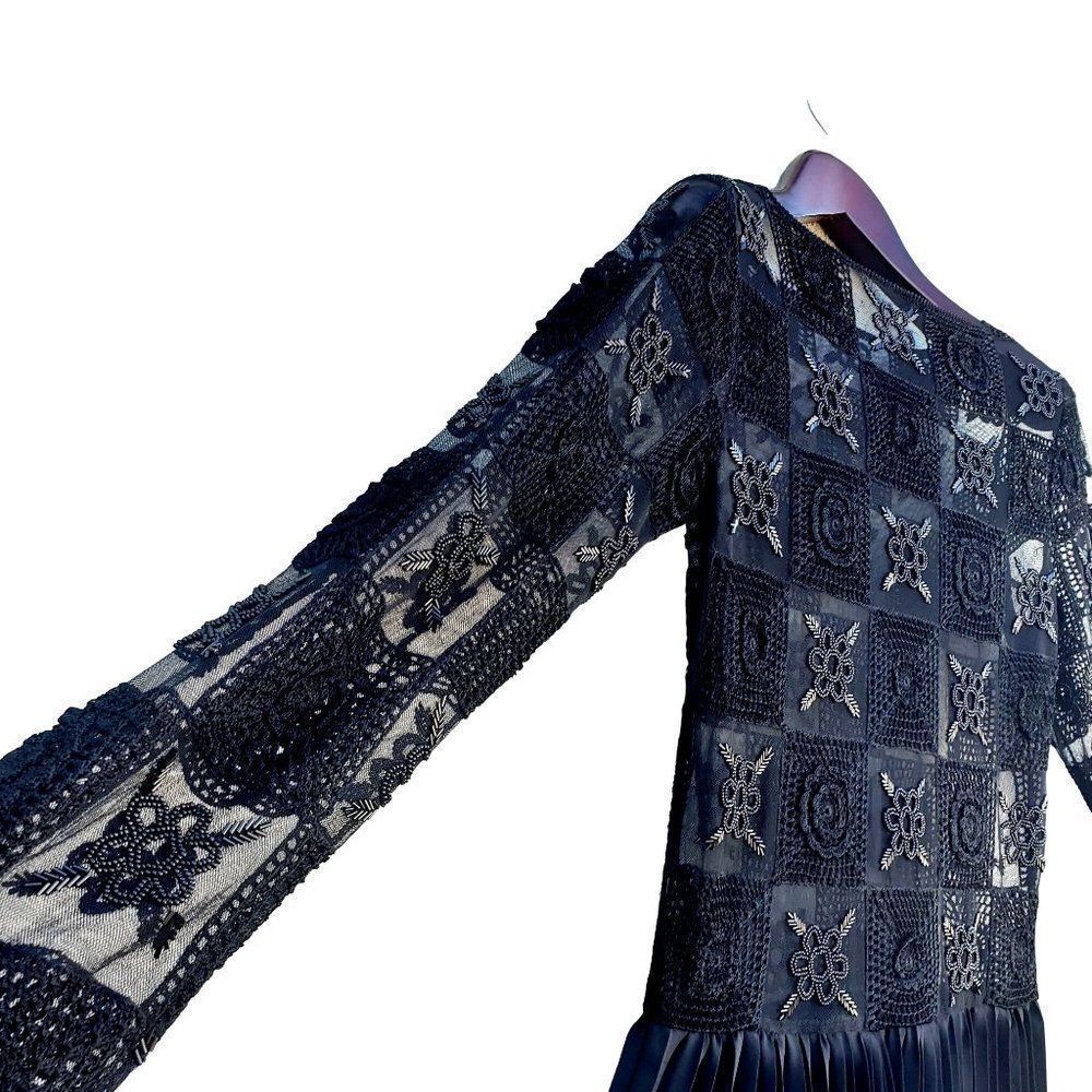 Elegant Black Lace Dress